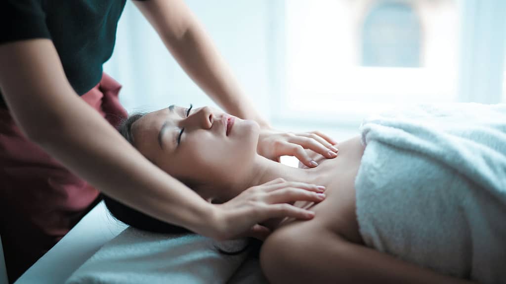 Tuina_massage_therapy